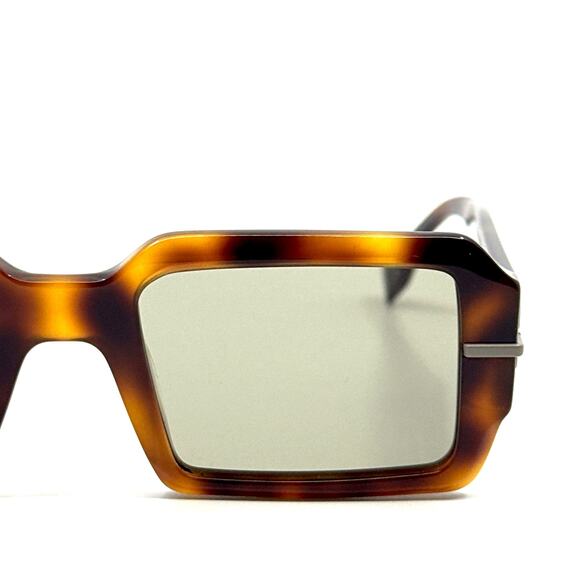 New, FENDI Sunglasses FE40073U 53E Authentic - Picture 7 of 13